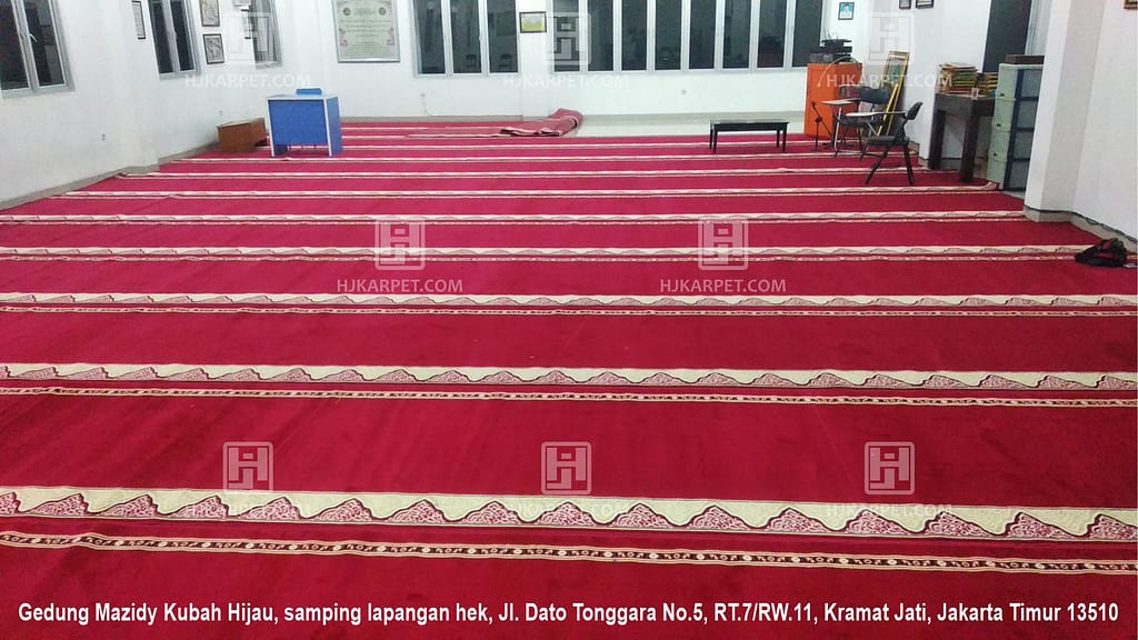 karpet masjid lokal majelis ta'lim kubah hijau kramat jati