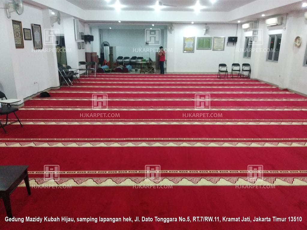 karpet masjid lokal majelis ta'lim kubah hijau kramat jati