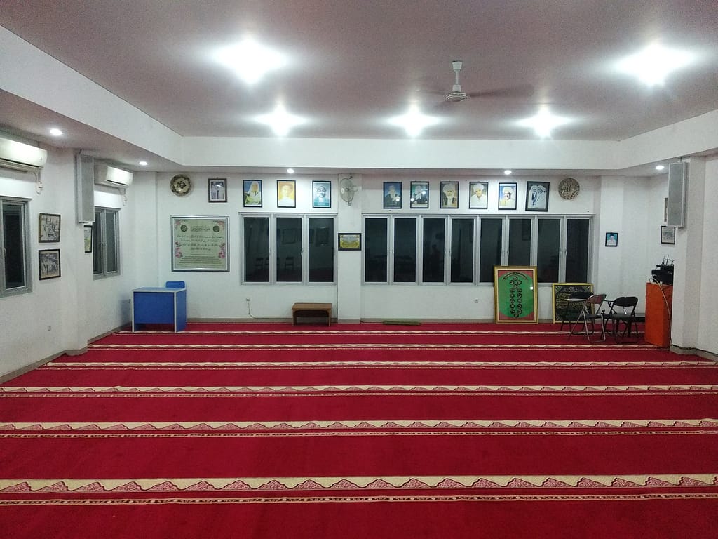 karpet masjid lokal pembawa berkah 
