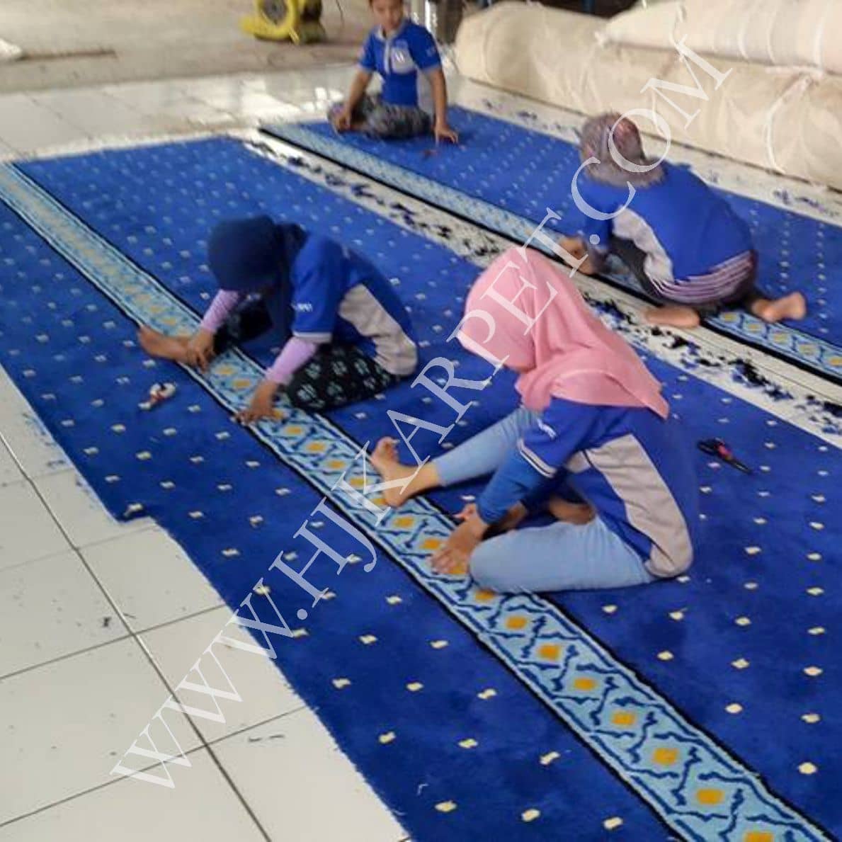 Takjil Kurma Masjid Agung Natuna Kepulauan Riau