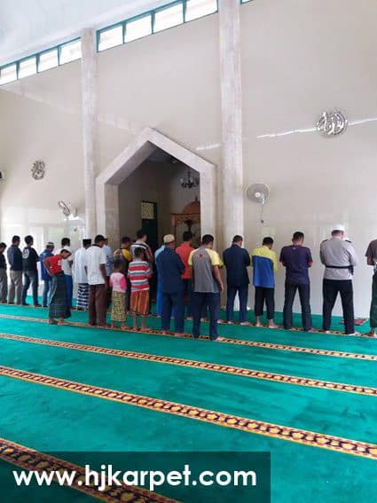 karpet masjid di lombok utara