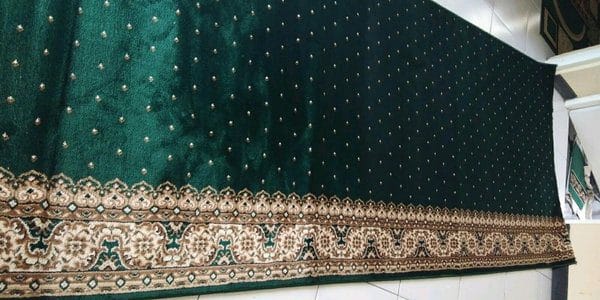 karpet masjid al-maqbul