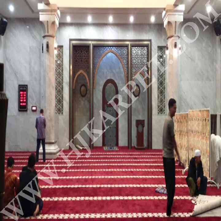 Pemasangan Karpet Masjid Al Mi raj Rest Area KM 97